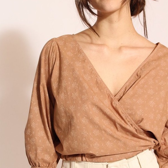esby marie prairie reversible top in pecan size M - Picture 3 of 6